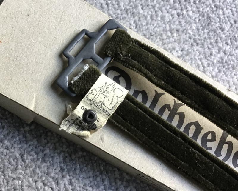 Third Reich Army Dagger Hangers-Boxed