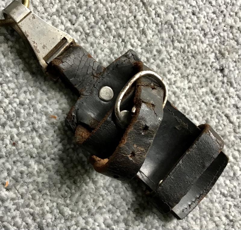 Third Reich SS Dagger Vertical Hanger