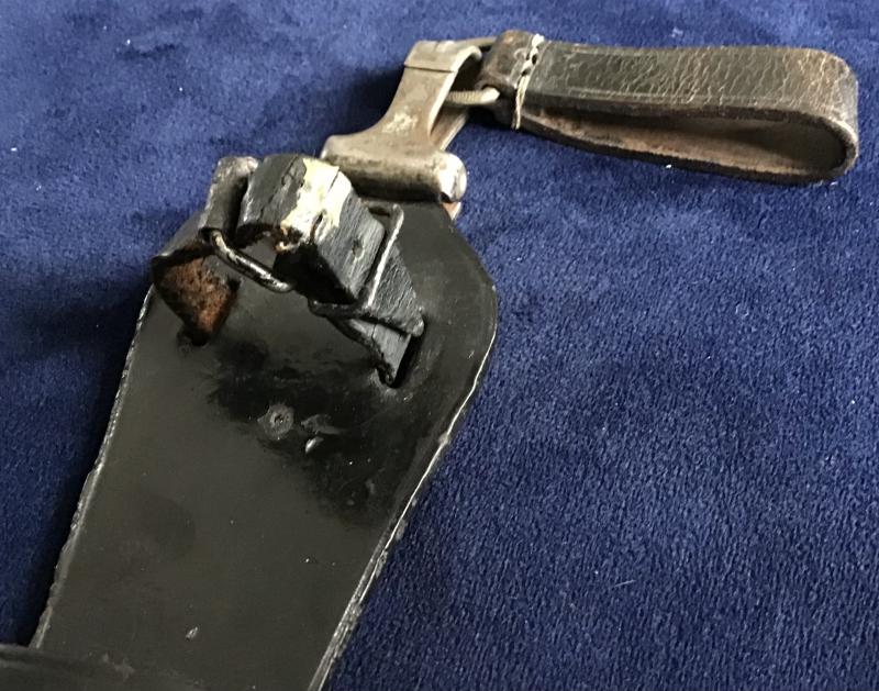 Third Reich SS Dagger Vertical Hanger